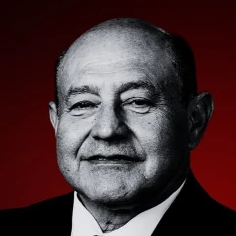 Lou Correa