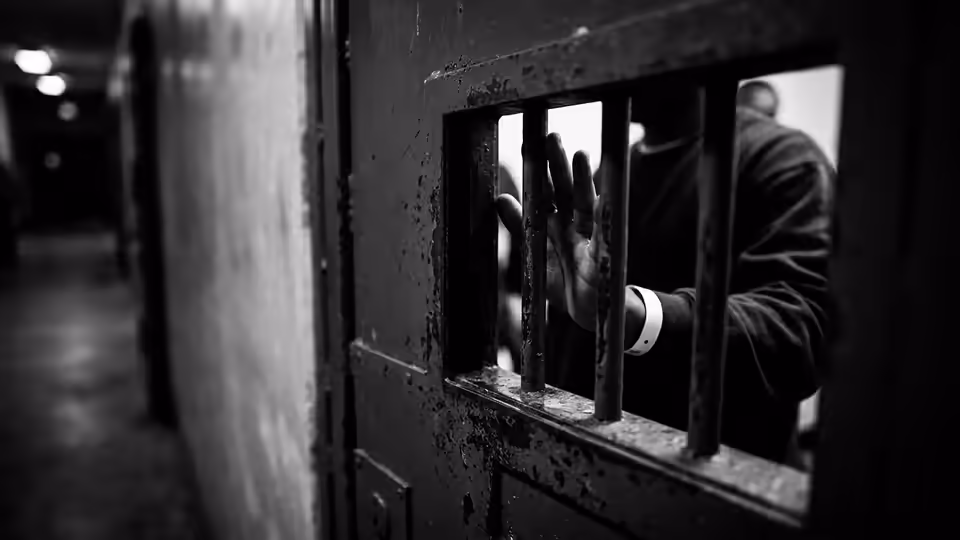 3,376 Palestinians Held Without Trial as Israel Expels Foreign Human Rights Observers